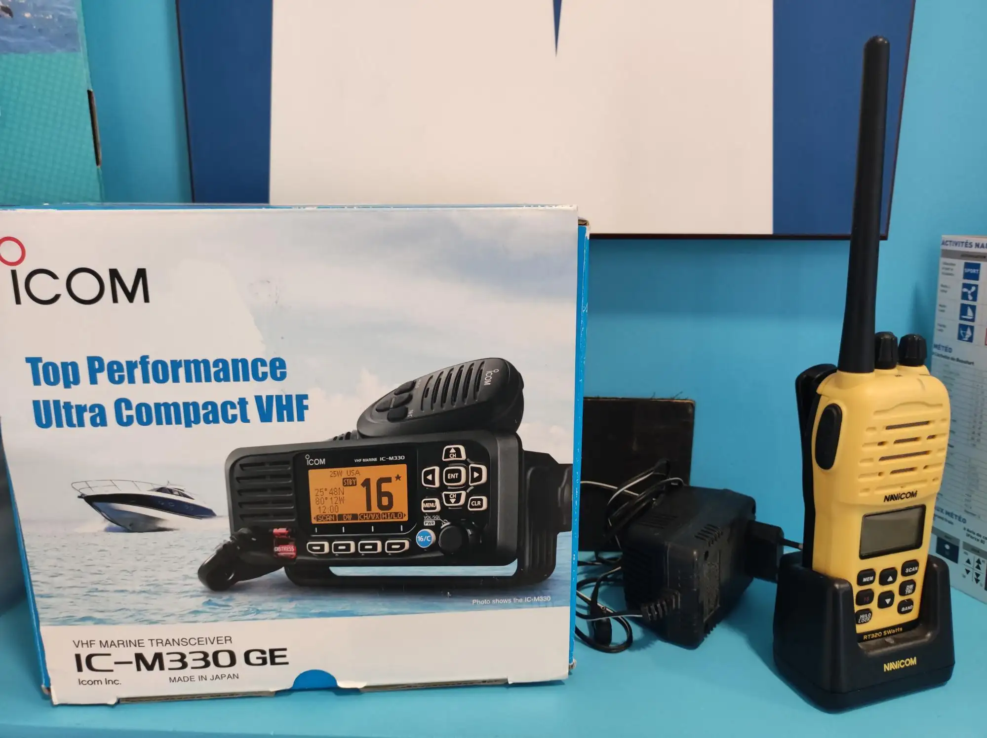Utilisation d'une radio VHF fixe pour la pr&eacute;paration au certificat de radiot&eacute;l&eacute;phoniste restreint (CRR)